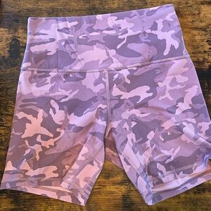 Lululemon Align High Rise 6”